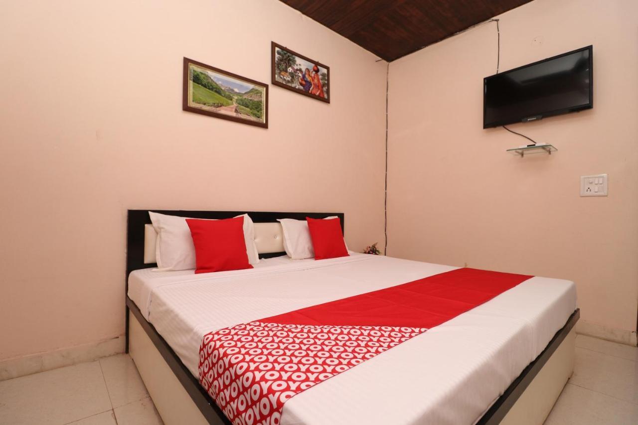 Hotel Oyo 28338 New Life Banur Esterno foto