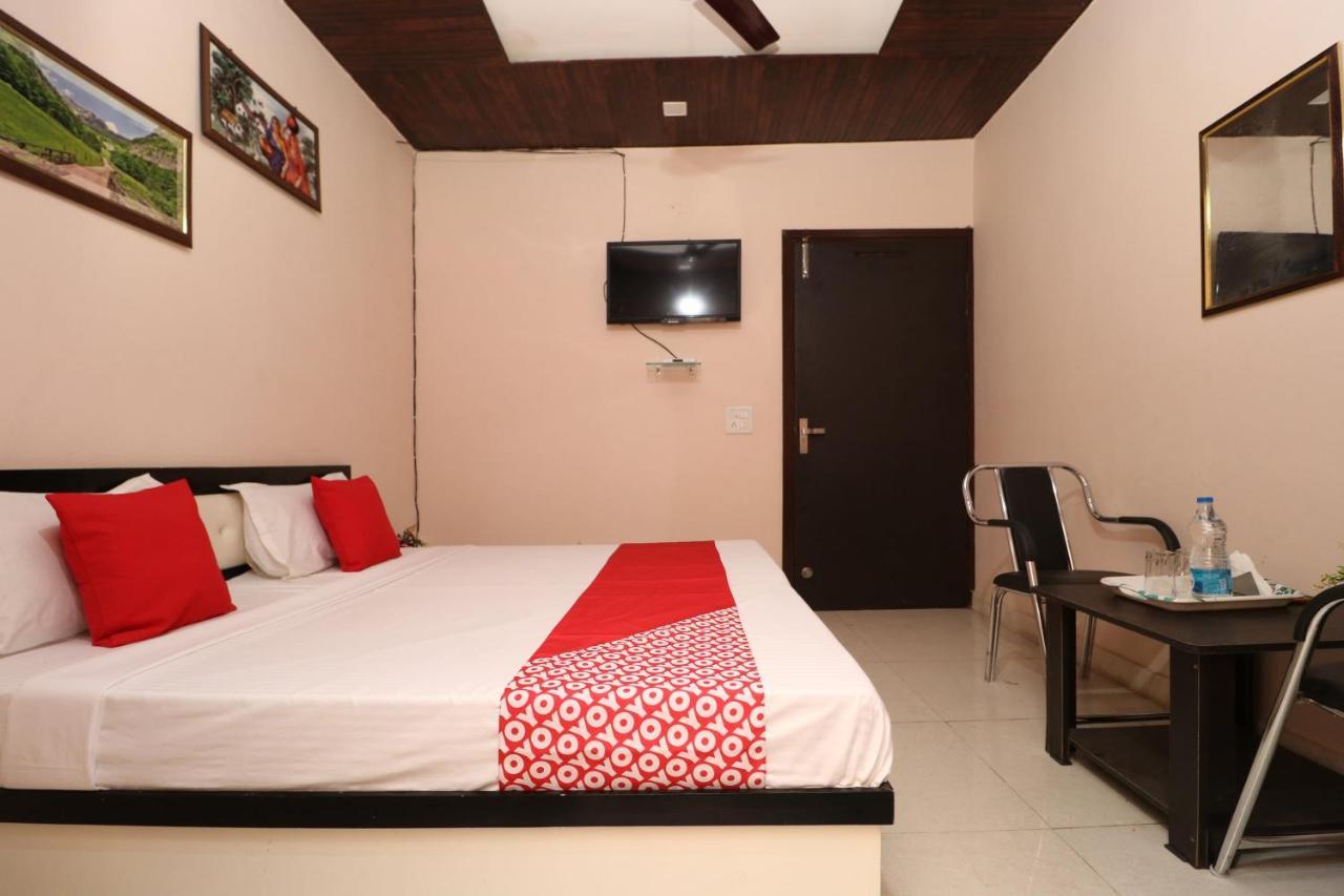 Hotel Oyo 28338 New Life Banur Esterno foto