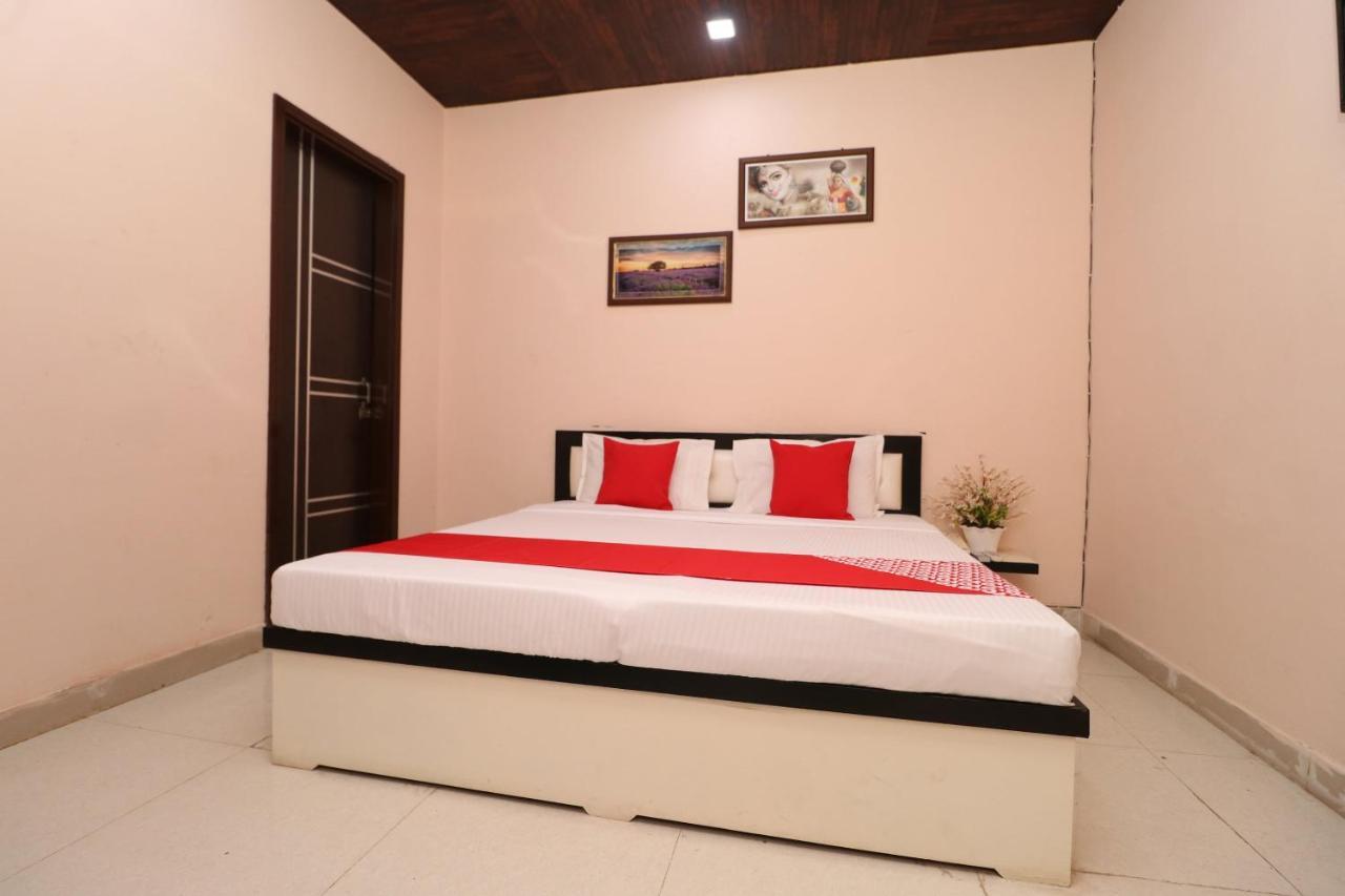 Hotel Oyo 28338 New Life Banur Esterno foto